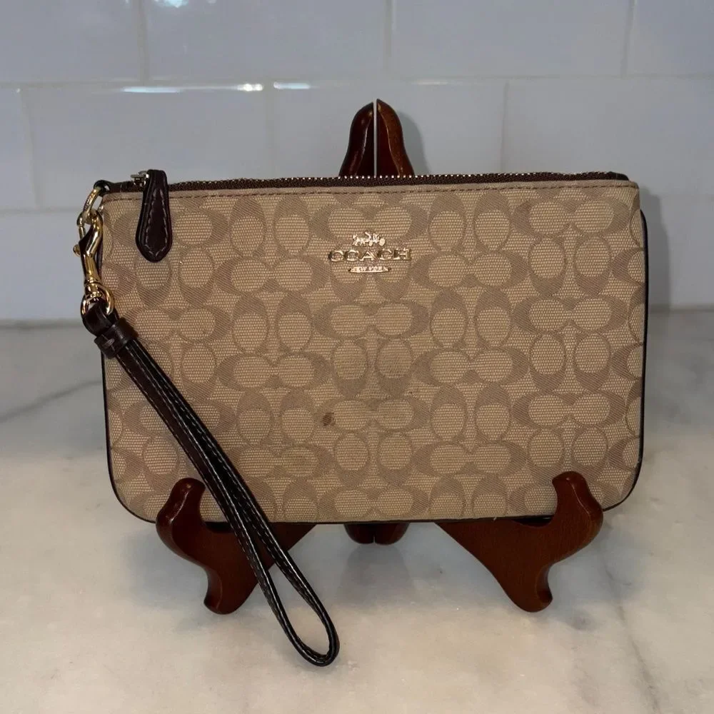 Coach Wristlet Bag Purse Jacquard Signature Logo Canvas Large Wristlet